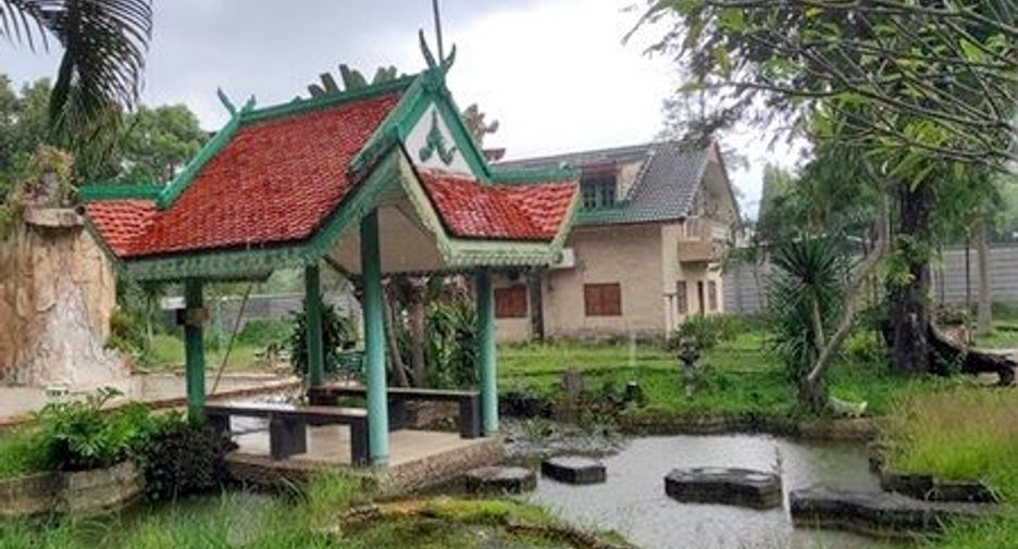À vendre hôtel à Pak Chong, Nakhon Ratchasima