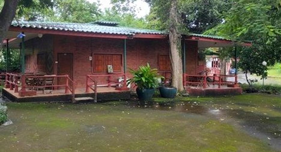 À vendre hôtel à Pak Chong, Nakhon Ratchasima
