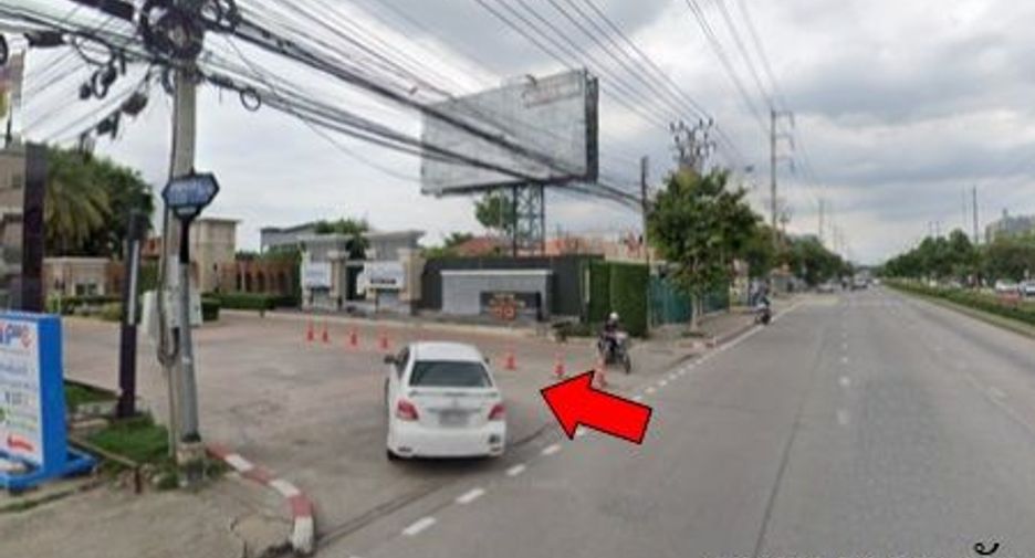 For sale 3 bedrooms townhouse in Lat Krabang, Bangkok