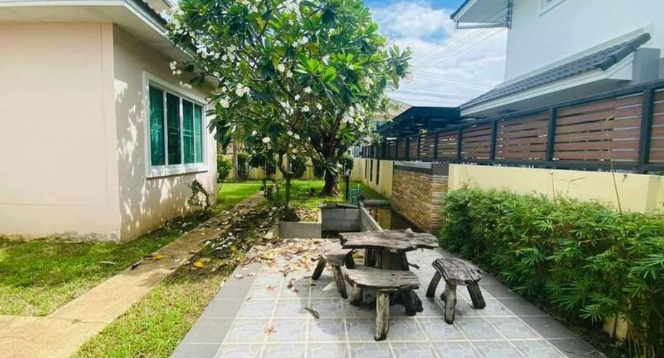 For rent 3 bedrooms house in Mueang Chiang Mai, Chiang Mai