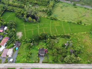 For sale land in San Kamphaeng, Chiang Mai
