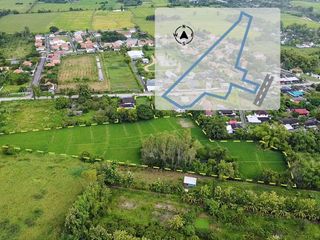 For sale land in San Kamphaeng, Chiang Mai