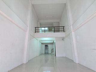 À louer studio condo à Si Racha, Chonburi