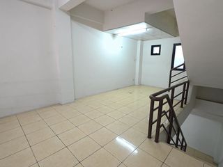 À louer studio condo à Si Racha, Chonburi