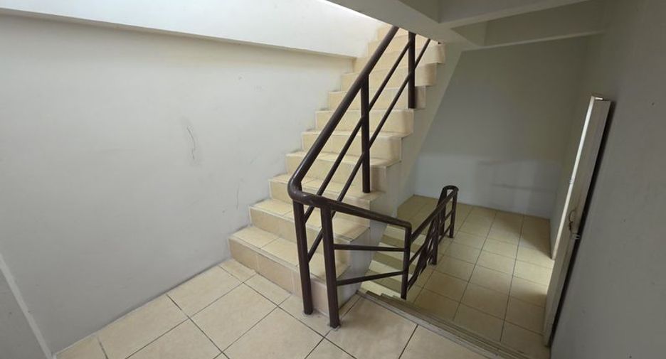 À louer studio condo à Si Racha, Chonburi