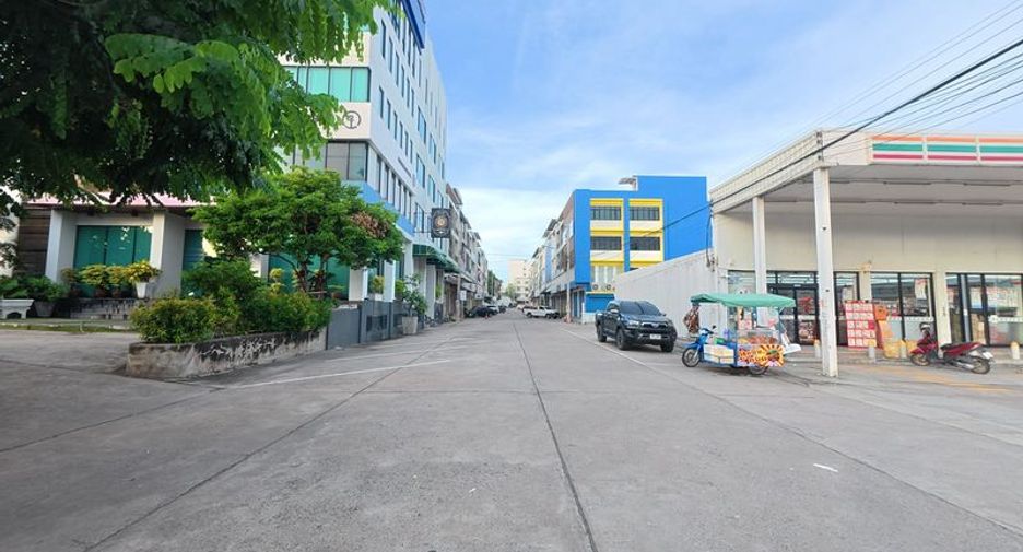 À louer studio condo à Si Racha, Chonburi