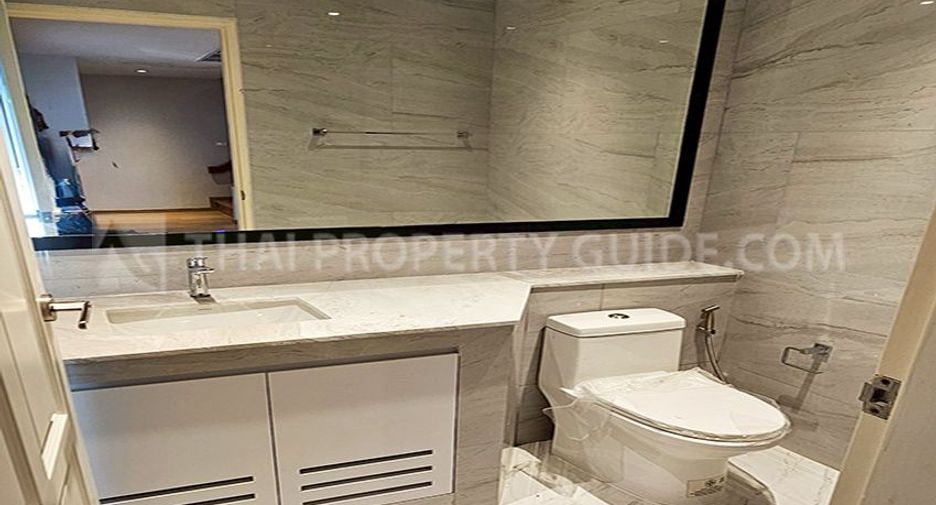 For rent 4 bedrooms condo in Pak Kret, Nonthaburi