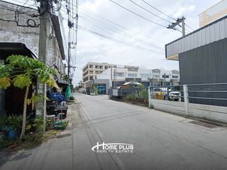 Local comercial en venta de 2 habitaciones en Krathum Baen, Samut Sakhon