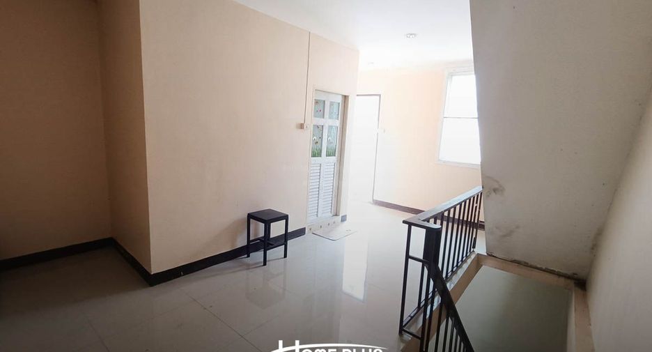 For sale 2 bedrooms retail Space in Krathum Baen, Samut Sakhon