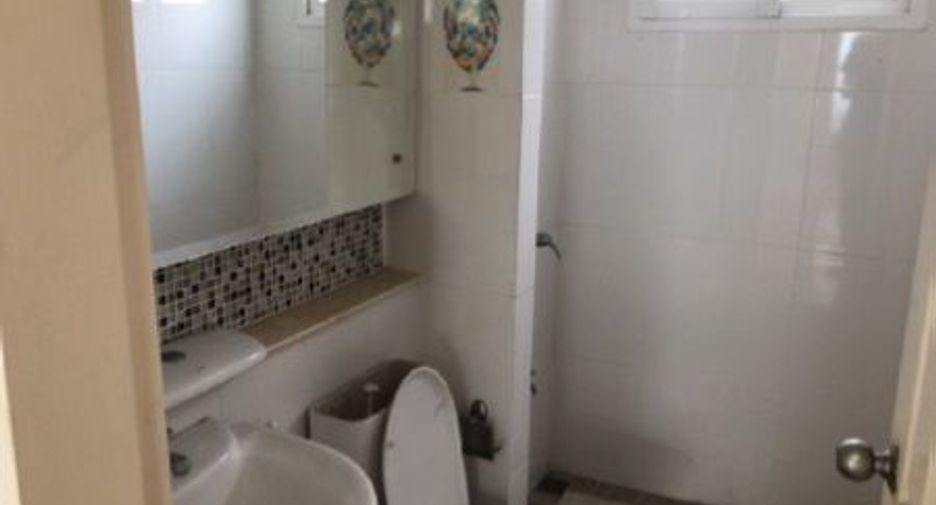 For sale 3 bedrooms house in Sai Mai, Bangkok