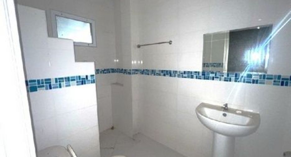 For sale 2 bedrooms house in Mueang Phitsanulok, Phitsanulok