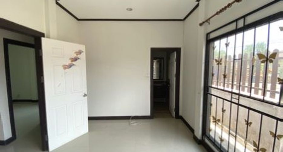 Casa en venta de 3 habitaciones en Sattahip, Chonburi