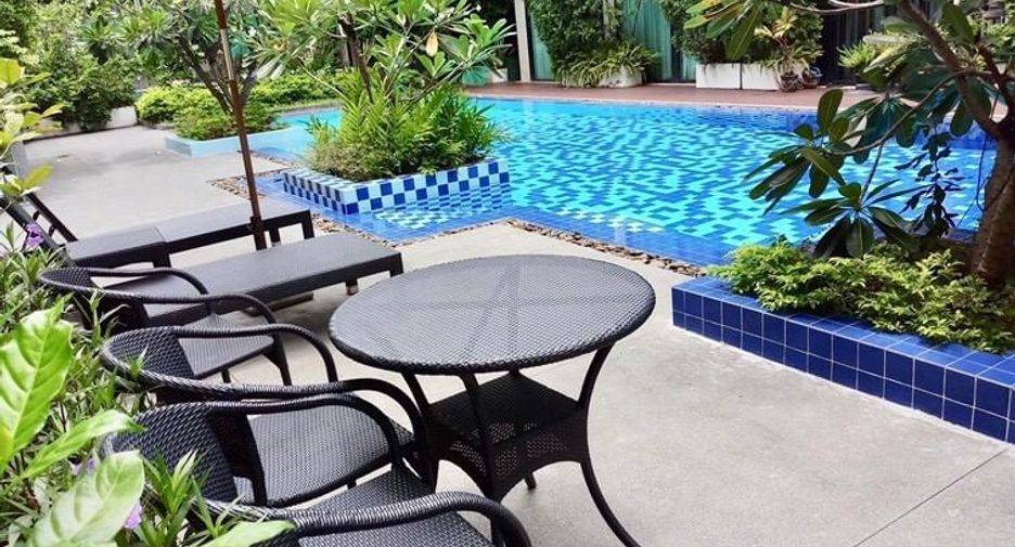 For sale 1 bed condo in Bang Na, Bangkok