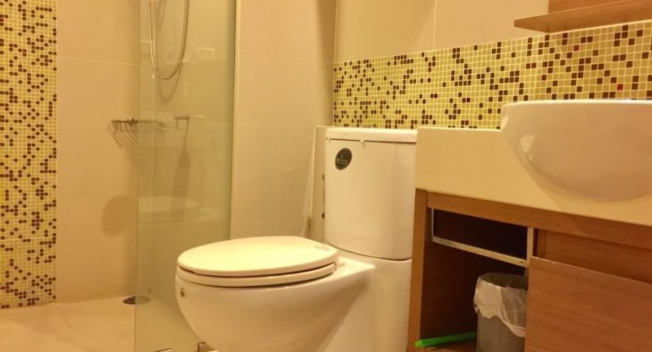 For sale 1 bed condo in Bang Na, Bangkok