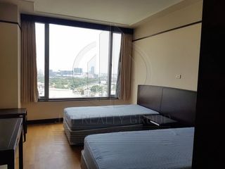 Продажа 2 спальни кондо в Патхум Щан, Бангкок