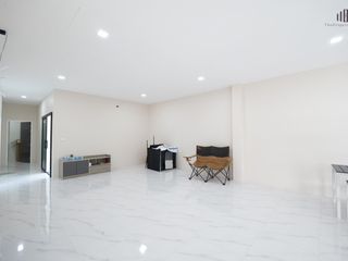 出售 4 卧室 独立屋 在 Mueang Chon Buri, Chon Buri