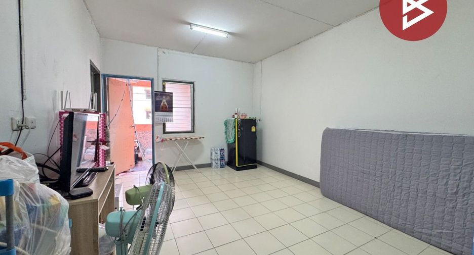 For sale studio condo in Mueang Pathum Thani, Pathum Thani