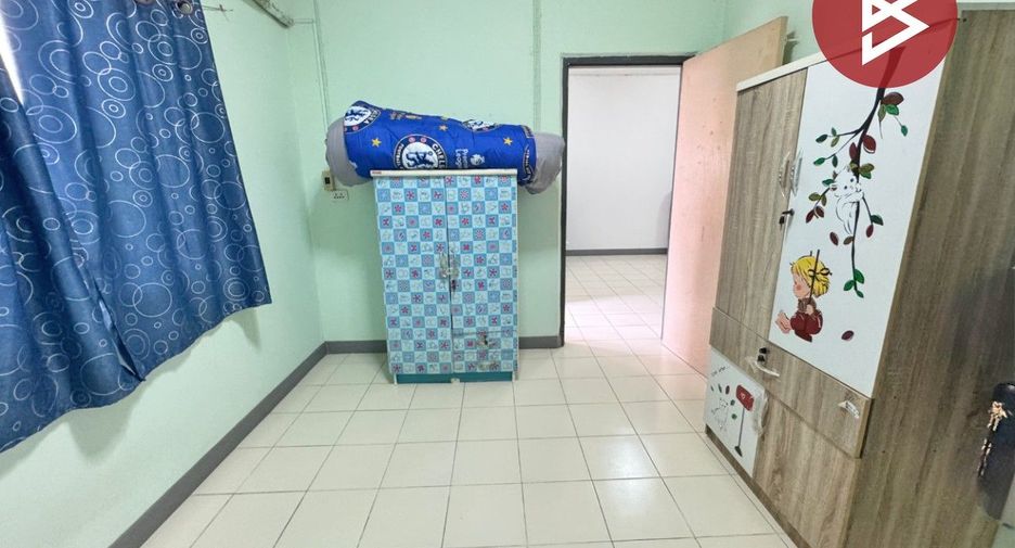 For sale studio condo in Mueang Pathum Thani, Pathum Thani