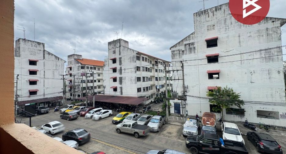For sale studio condo in Mueang Pathum Thani, Pathum Thani