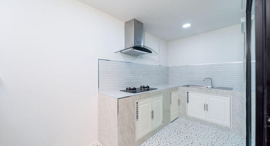 For sale 3 bedrooms townhouse in Bang Bua Thong, Nonthaburi