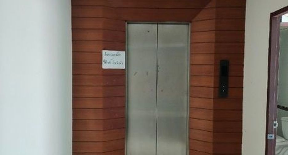 For sale 33 bedrooms retail Space in Mueang Nakhon Si Thammarat, Nakhon Si Thammarat