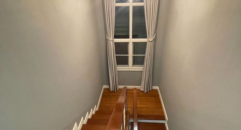 Продажа 3 спальни дом в Сан Саи, Чианг Маи