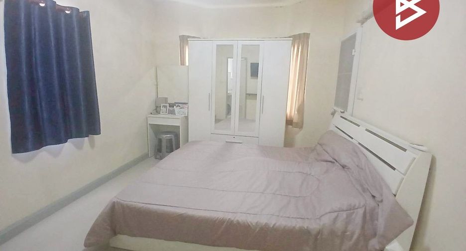Reihenhaus zum Kauf mit 3 Zimmer in Bang Phli, Samut Prakan