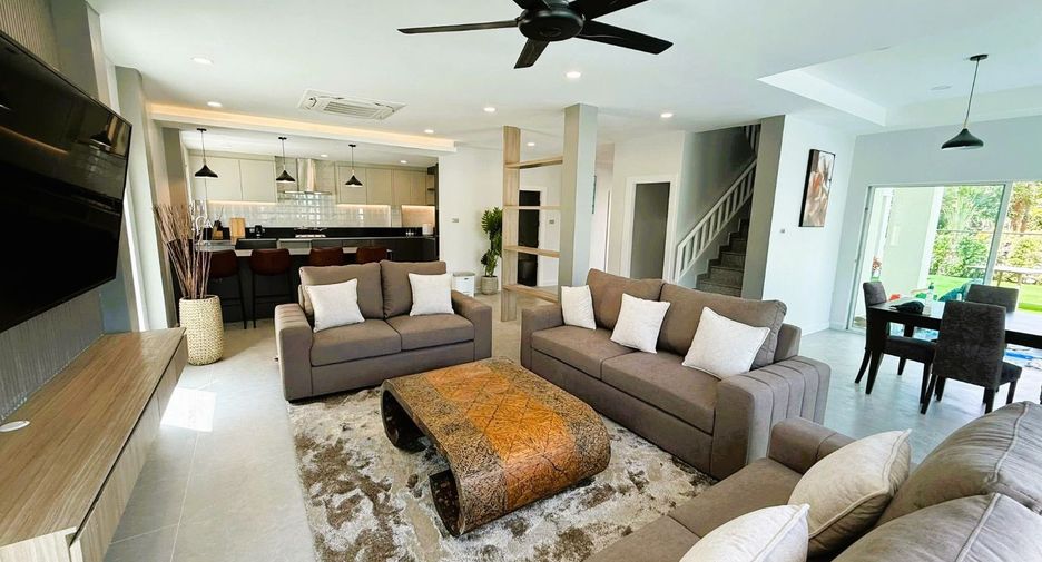 For rent 5 bedrooms house in Bang Lamung, Chonburi