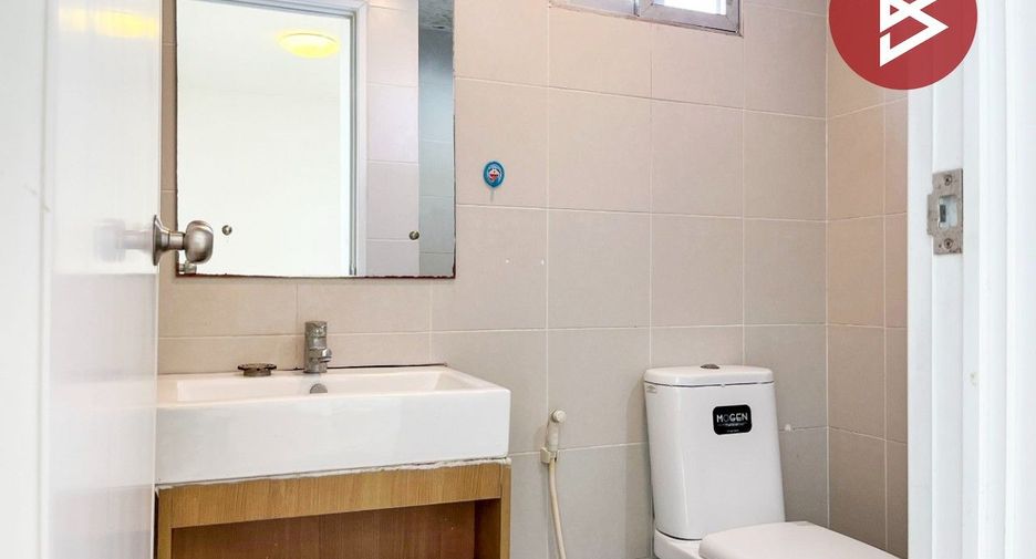For sale 3 bedrooms townhouse in Bang Bon, Bangkok