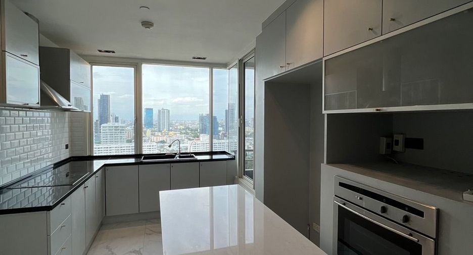Wohnung zum Kauf mit 3 Zimmer in Watthana, Bangkok