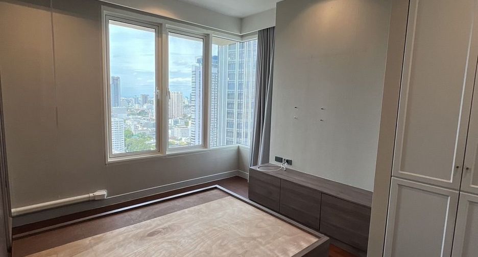 Wohnung zum Kauf mit 3 Zimmer in Watthana, Bangkok