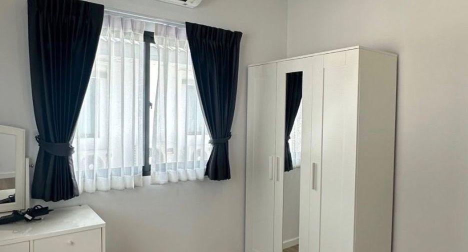 Casa en alquiler de 4 habitaciones en Bang Sao Thong, Samut Prakan