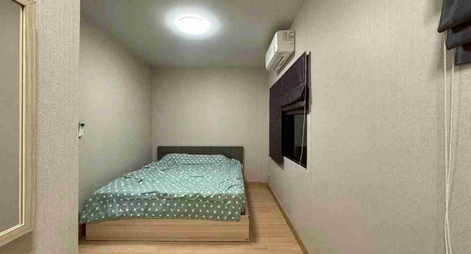 For rent and for sale 3 bedrooms townhouse in Lat Krabang, Bangkok
