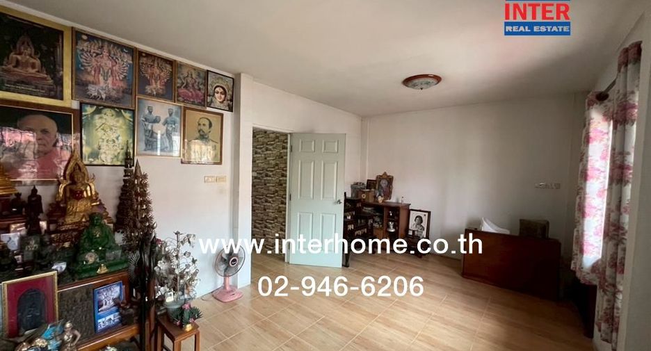 À vendre 3 chambres maison de ville à Mueang Samut Prakan, Samut Prakan