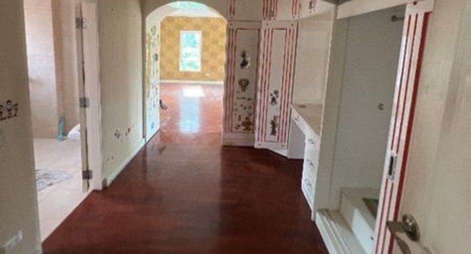 For sale 4 ベッドルーム house in Don Mueang, Bangkok