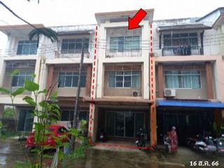 For sale 3 bedrooms retail Space in Thalang, Phuket