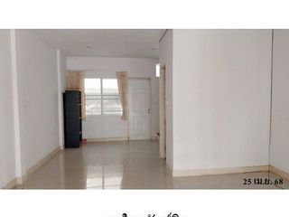 For sale 3 bedrooms retail Space in Thalang, Phuket