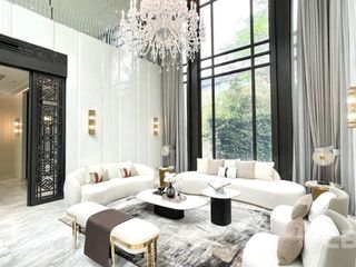 Casa en venta de 5 habitaciones en Saphan Sung, Bangkok