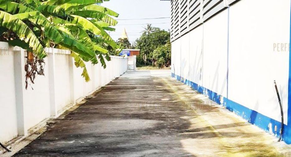 出租 2 卧室 仓库 在 Lat Lum Kaeo, Pathum Thani