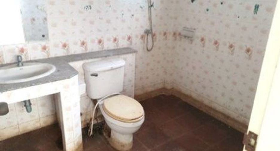 Haus zum Kauf mit Studio in Ongkharak, Nakhon Nayok