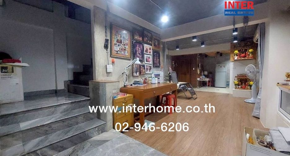 Reihenhaus zum Kauf mit 4 Zimmer in Prawet, Bangkok