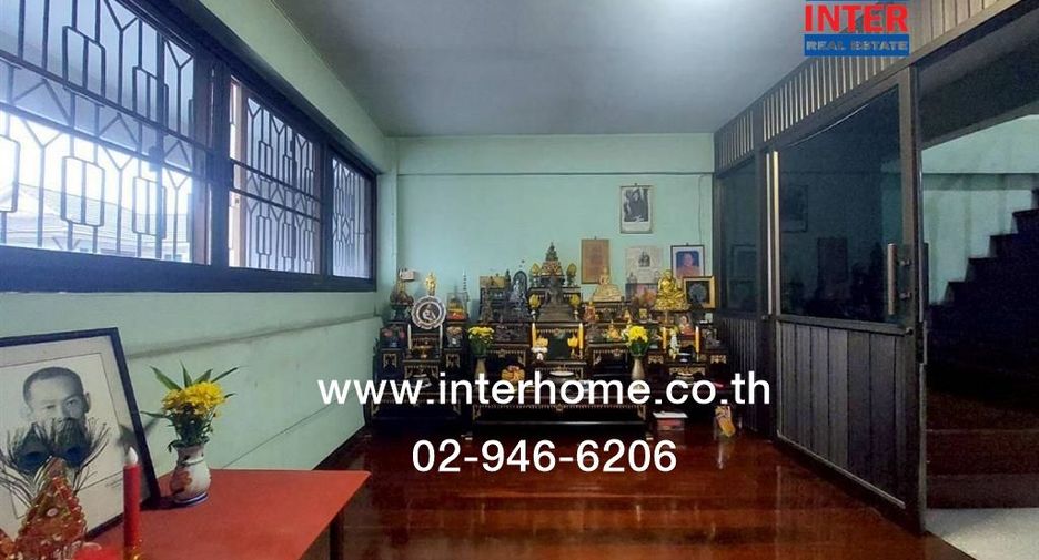 Reihenhaus zum Kauf mit 4 Zimmer in Prawet, Bangkok