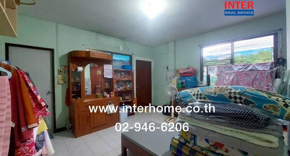 Reihenhaus zum Kauf mit 4 Zimmer in Prawet, Bangkok