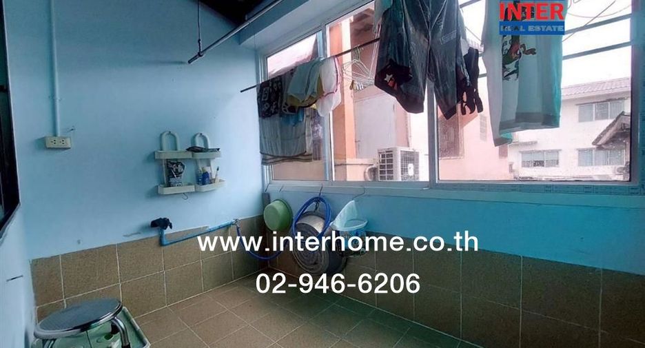 Reihenhaus zum Kauf mit 4 Zimmer in Prawet, Bangkok