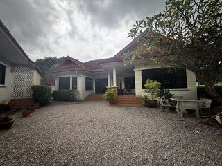 Haus zum Kauf mit 5 Zimmer in Klaeng, Rayong