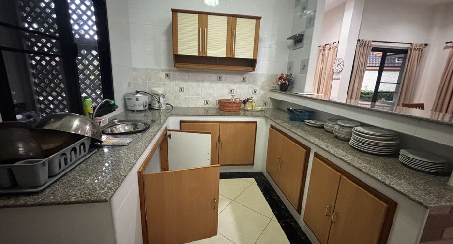 Haus zum Kauf mit 5 Zimmer in Klaeng, Rayong
