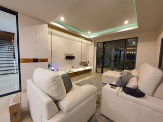 出售 4 卧室 独立屋 在 Pak Kret, Nonthaburi
