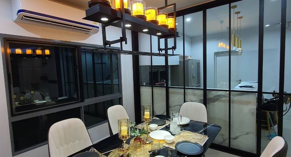 For sale 4 bedrooms house in Pak Kret, Nonthaburi