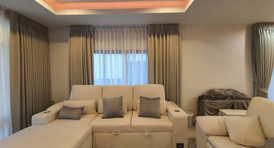 For sale 4 bedrooms house in Pak Kret, Nonthaburi