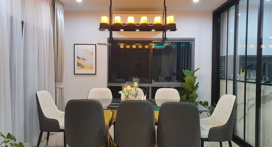 For sale 4 bedrooms house in Pak Kret, Nonthaburi